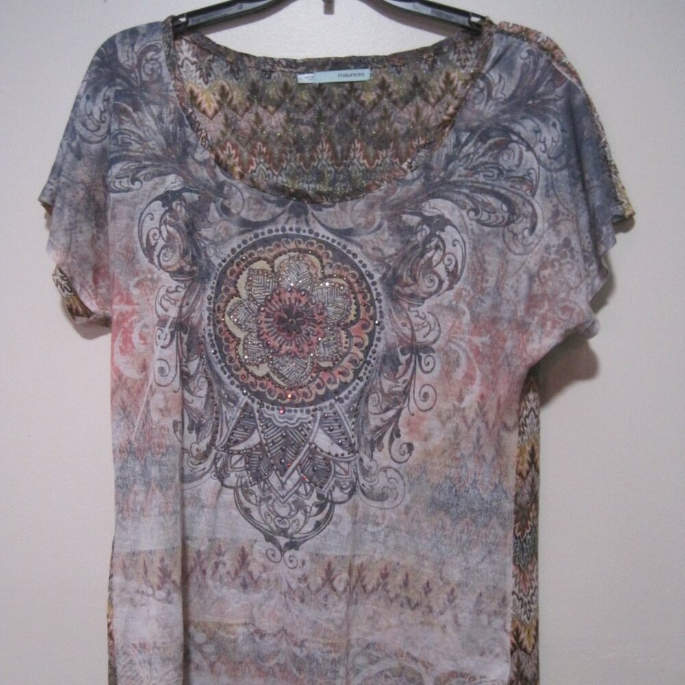 Maurices Sz LARGE Studded Mandala Print Mixed Media Blouse Top Short Sleeve EUC